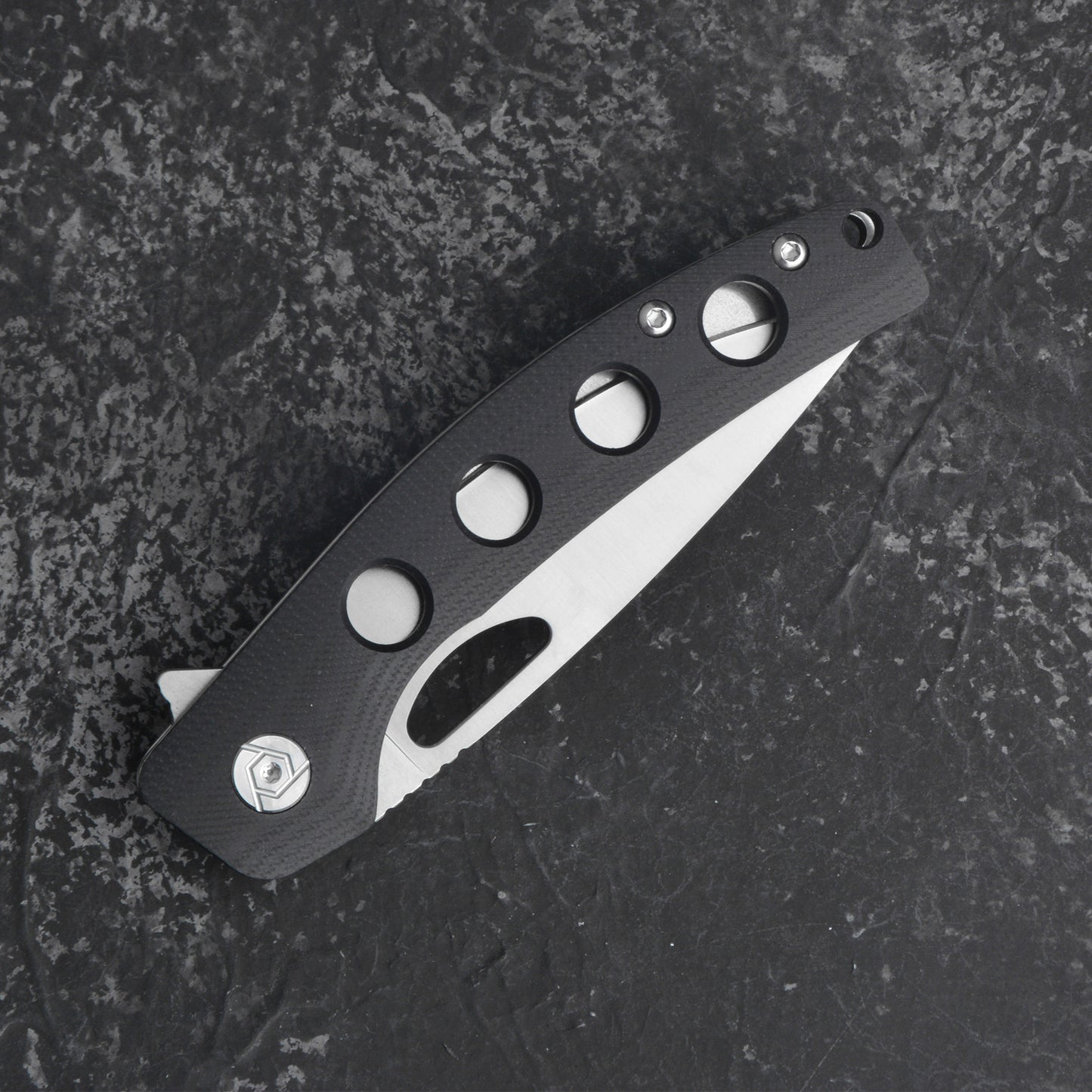CH 3530 D2 G10 Handle Folding Knife